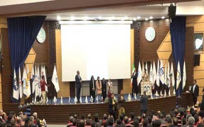 فعالان و پیشکسوتان صنعت بیمه قم تجلیل شدند فعالان و پیشکسوتان صنعت بیمه قم تجلیل شدند